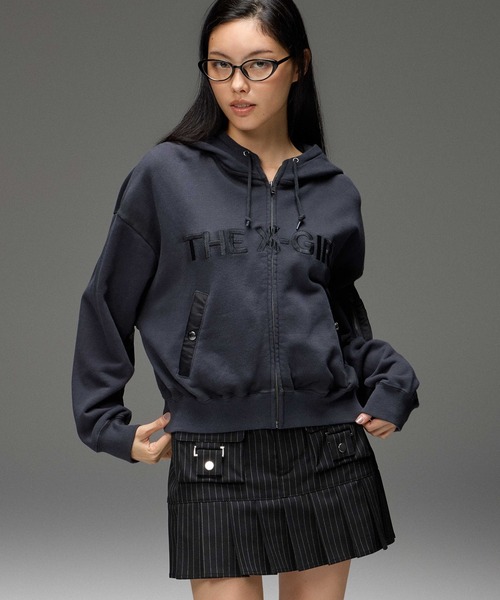 X-girl（エックスガール）の「STRIPE PLEATS HEM MINI SKIRT（スカート・レディース・ブラック/グレー・M/S）」の21枚目の写真
