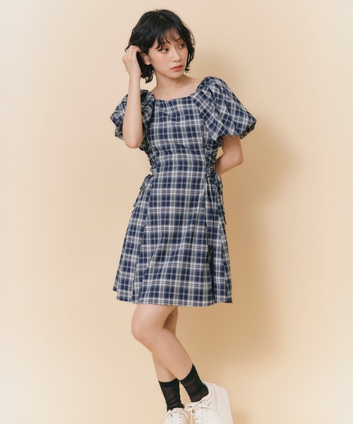 REDYAZEL(レディアゼル)の「サイドレースアップチェックミニフレアワンピース(ワンピース・レディース・ブラウン系その他/ブルー系その他/レッド系その他・FREE)」の15枚目の写真