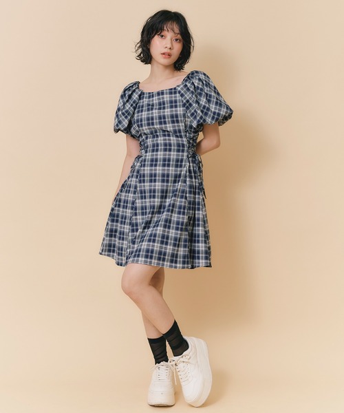 REDYAZEL(レディアゼル)の「サイドレースアップチェックミニフレアワンピース(ワンピース・レディース・ブラウン系その他/ブルー系その他/レッド系その他・FREE)」の16枚目の写真