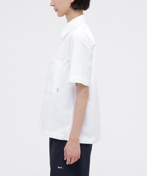 MHL.(エムエイチエル)の「MHL. UTILITY WEAR PIECE DYED COTTON POPLIN SHIRT(シャツ/ブラウス・レディース・ホワイト・SMALL/MEDIUM/LARGE)」の4枚目の写真