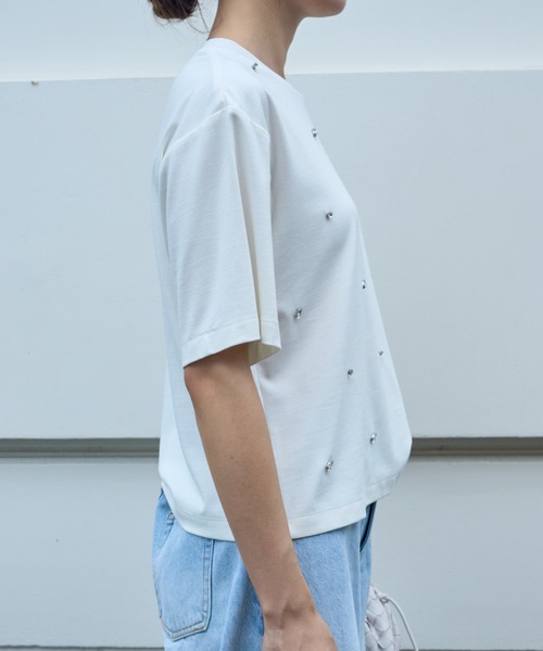 BIRTHDAY BASH(バースデイバッシュ)の「SCATTERED BIJOU TOPS(スキャッタードビジュートップス)(Tシャツ/カットソー・レディース・ブラック/ホワイト・FREE)」の12枚目の写真