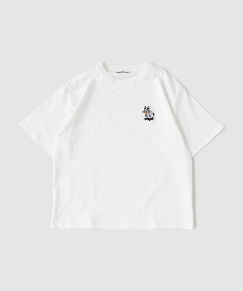 B.C STOCK(ベーセーストック)の「キャッチアップエンブロイダリーTEE(Tシャツ/カットソー・メンズ・ホワイト系その他/グリーン/ホワイト×ホワイト/ピンク/ホワイト/ブラック・MEDIUM/LARGE)」の4枚目の写真