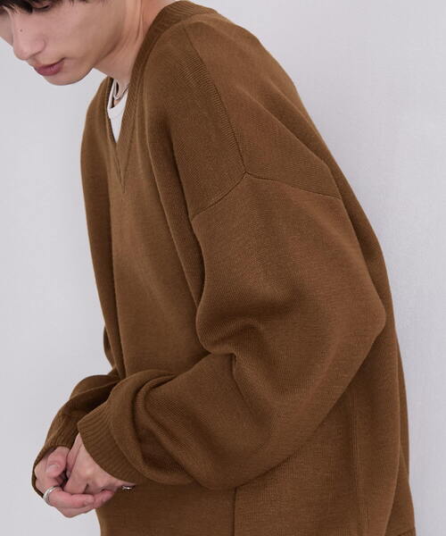 EMMA CLOTHES(エマクローズ)の「ミラノリブVネックニット〈ウォッシャブル〉(ニット/セーター・メンズ・グレー/ブラック/レッド/オフホワイト/グリーン/ブラウン・S/L/M)」の22枚目の写真