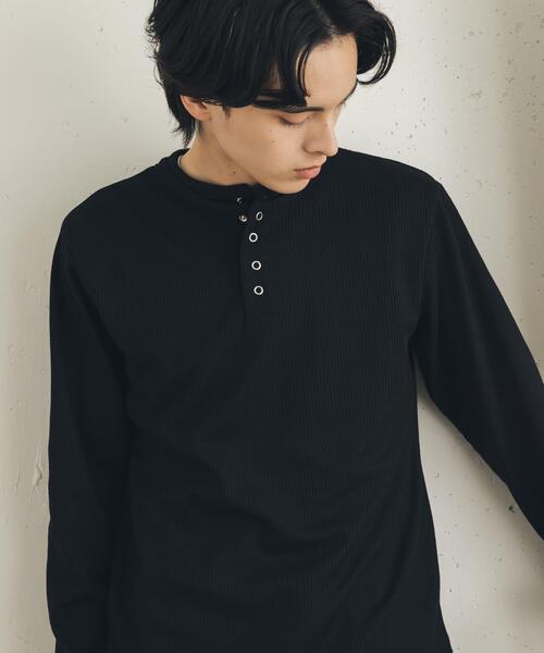 SENSE OF PLACE by URBAN RESEARCH(センスオブプレイスバイアーバンリサーチ)の「フェイクレイヤードヘンリーネックロングTシャツ(Tシャツ/カットソー・メンズ・グレー/ブラック/アイボリー・MEDIUM/LARGE)」の14枚目の写真