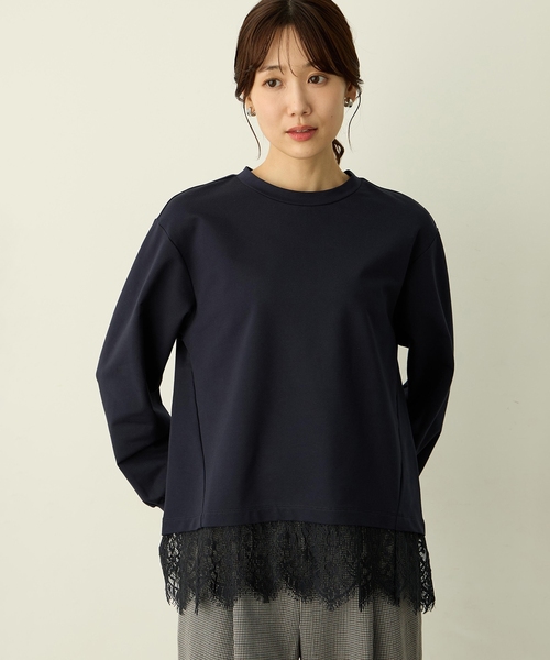 Petit Honfleur（プチオンフルール）の「裾レースレイヤード風カットプルオーバー（Tシャツ/カットソー・レディース・ネイビー/ブラウン・M/L）」の2枚目の写真