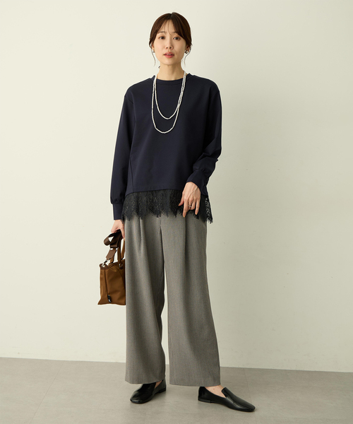 Petit Honfleur（プチオンフルール）の「裾レースレイヤード風カットプルオーバー（Tシャツ/カットソー・レディース・ネイビー/ブラウン・M/L）」の14枚目の写真