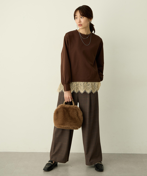 Petit Honfleur（プチオンフルール）の「裾レースレイヤード風カットプルオーバー（Tシャツ/カットソー・レディース・ネイビー/ブラウン・M/L）」の18枚目の写真