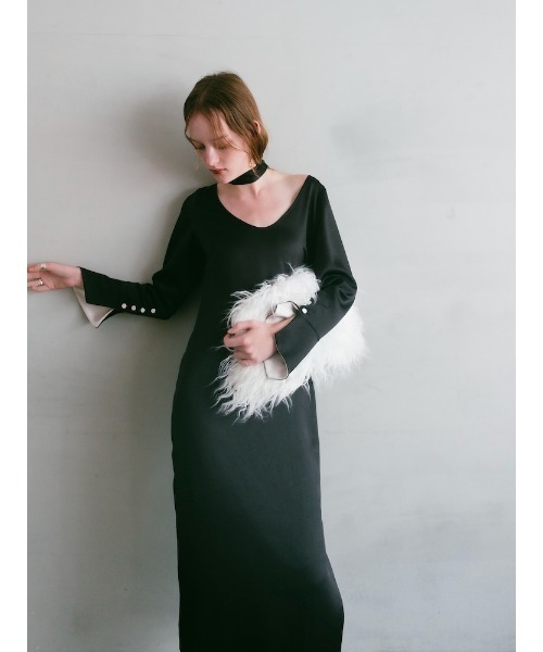 ILANIS(イラニス)の「Essential Satin Dress(ワンピース・レディース・アイボリー/ブラック・FREE)」の19枚目の写真
