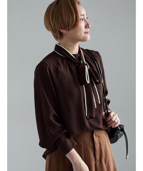 Te chichi(テチチ)の「配色2WAYボウタイブラウス(シャツ/ブラウス・レディース・ブラウン/ネイビー/ベージュ/グレー・F)」の3枚目の写真