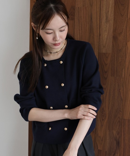 J by blue（ジェイバイブルー）の「ダブルブレストニットカーディガン（カーディガン/ボレロ・レディース・ネイビー/ブラック/アイボリー・MEDIUM）」の7枚目の写真