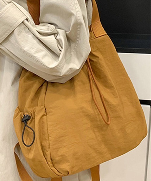 gossip!ロサンゼルス(ゴシップロサンゼルス)の「2WAY仕様 カジュアルバック(メッセンジャーバッグ・レディース・カーキ/オフホワイト/ブラック/ブラウン・FREE)」の13枚目の写真