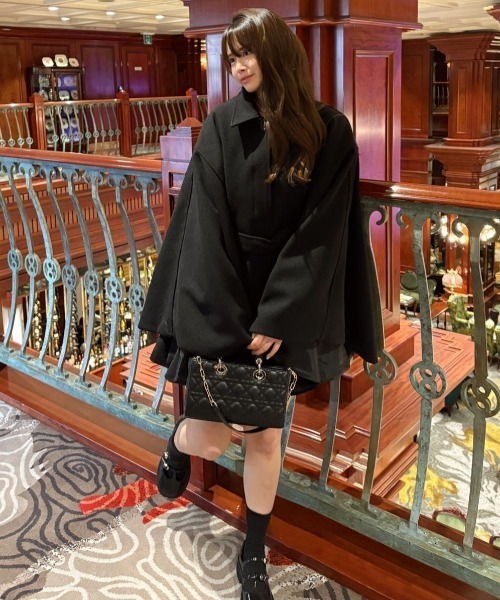Aelina（エリナ）の「ステンカラーケープメルトンコート（ポンチョ・レディース・ベージュ/ブラック・FREE）」の7枚目の写真