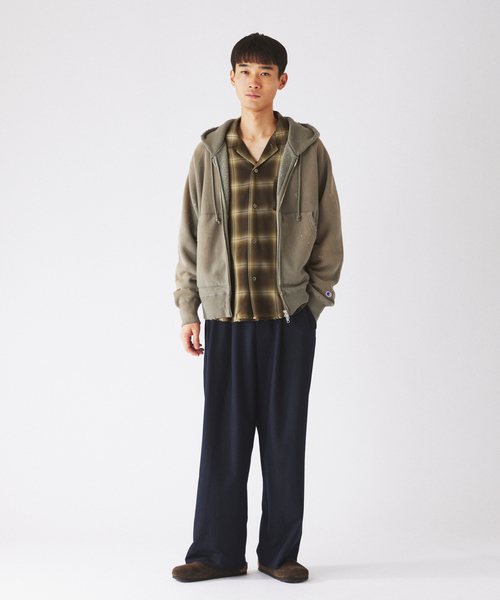 Champion(チャンピオン)の「《追加》CHAMPION / チャンピオン 別注 R/W オーバーダイ ジップパーカー(パーカー・メンズ・ブラック/カーキ/Red・MEDIUM/LARGE)」の6枚目の写真