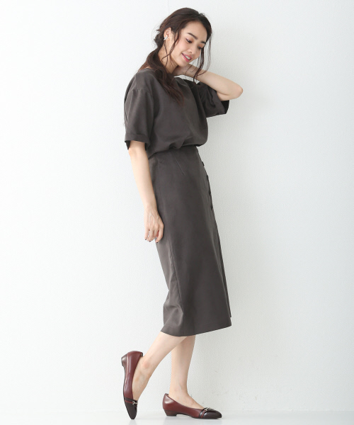 Rouge vif(ルージュヴィフ)の「スエードスカート(スカート・レディース・グレイッシュベージュ/ベージュ/チャコールグレー・36/38)」の16枚目の写真