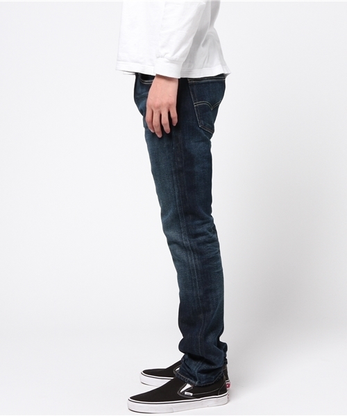 Levi's(リーバイス)の「511(T)-スリムフィット / Selvedge(セルビッジ)(デニムパンツ・メンズ・ダークインディゴブルー・W34 L32/W32 L32/W28 L32/W31 L32/W30 L32/W29 L32/W33 L32)」の2枚目の写真
