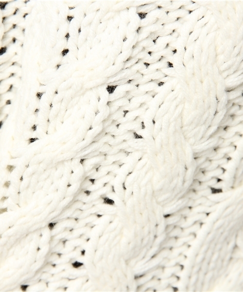 SLY（スライ）の「COTTON RELAX CABLE TOPS（ニット/セーター・レディース・ブラック/ブルー/オフホワイト・FREE）」の10枚目の写真