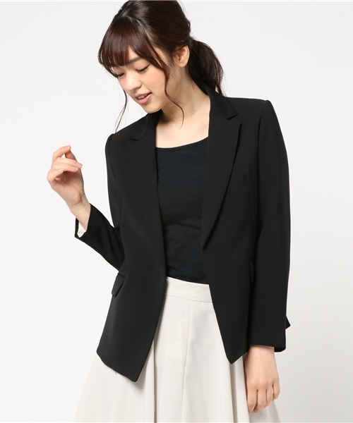 UNITED TOKYO(ユナイテッドトウキョウ)の「ウォッシャブルテーラードジャケット(テーラードジャケット・レディース・グリーン/ブラック/ベージュ・2/1)」の18枚目の写真