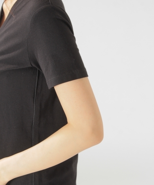 BAYFLOW（ベイフロー）の「BAYFLOW／コットンVネックプルオーバー 18SS（Tシャツ/カットソー・レディース・カーキ/ホワイト/ブラック・SMALL/MEDIUM）」の4枚目の写真