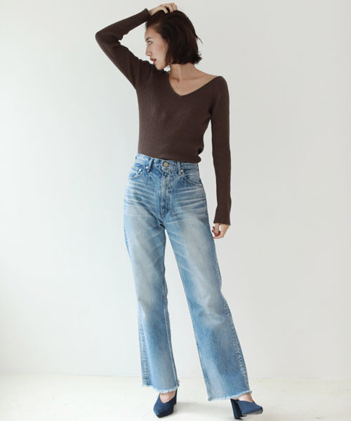 trunc88 人気完売デニム Semi Flared Denim / TRUNC 88（トランクエイティーエイト）の