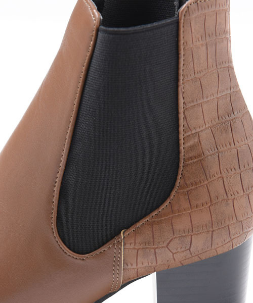 LIPSTAR（リップスター）の「サイドゴアショートブーツ（ブーツ・レディース・ブラック/ブラウン・M/L）」の7枚目の写真