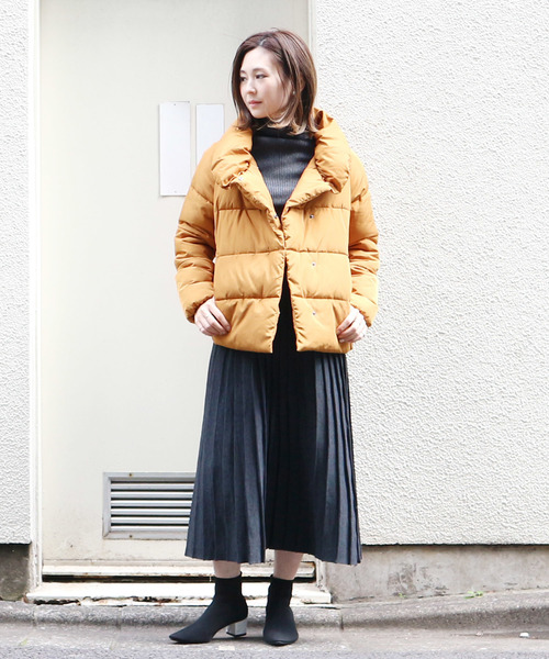 AMERICAN HOLIC(アメリカンホリック)の「スタンド衿ファイバーダウンショートコート(ダウンジャケット/コート・レディース・ブラック/ベージュ/パープル/グリーン/マスタード/グリーン系その他5/ブルー系その他5/ブラウン系その他4/その他8・M/L)」の13枚目の写真