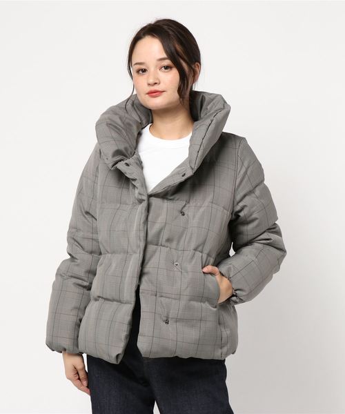 AMERICAN HOLIC(アメリカンホリック)の「スタンド衿ファイバーダウンショートコート(ダウンジャケット/コート・レディース・ブラック/ベージュ/パープル/グリーン/マスタード/グリーン系その他5/ブルー系その他5/ブラウン系その他4/その他8・M/L)」の9枚目の写真