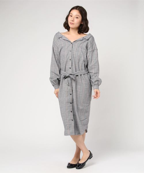 ＪＵＧＬＡＮＳ（ユグランス）の「先染めチェック オフショル シャツワンピース（ワンピース・レディース・ネイビー/グレー・FREE）」の2枚目の写真