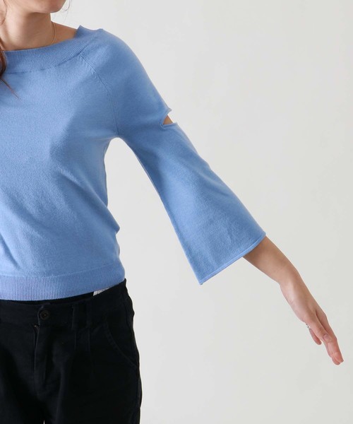 HER CLOSET(ハークローゼット)の「【HER CLOSET】袖カットデザインニット(ニット/セーター・レディース・ホワイト/サックスブルー/パープル系その他・M)」の7枚目の写真