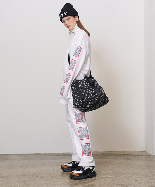 OY(オーワイ)の「ボックスロゴパンツ(その他パンツ・メンズ・ホワイト/ブラック/オレンジ・FREE)」の10枚目の写真