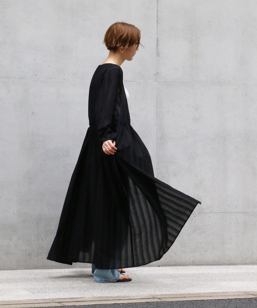 notch.(ノッチ)の「ドビーガウンカシュクールワンピース(ワンピース・レディース・ブラック/ベージュ/オフホワイト・M/TM)」の10枚目の写真