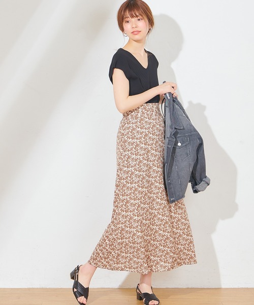 natural couture(ナチュラルクチュール)の「ワイドリブ大人フレンチニット(ニット/セーター・レディース・ブラック/ブラウン/ライトベージュ/グリーン/ラベンダー・FREE)」の6枚目の写真