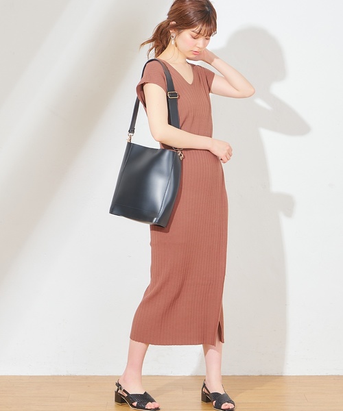 natural couture(ナチュラルクチュール)の「ワイドリブ大人フレンチニット(ニット/セーター・レディース・ブラック/ブラウン/ライトベージュ/グリーン/ラベンダー・FREE)」の9枚目の写真