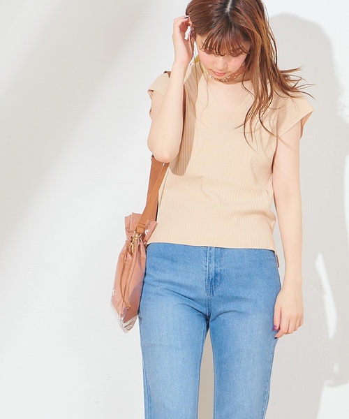 natural couture(ナチュラルクチュール)の「ワイドリブ大人フレンチニット(ニット/セーター・レディース・ブラック/ブラウン/ライトベージュ/グリーン/ラベンダー・FREE)」の15枚目の写真