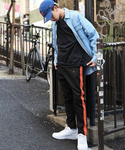 AIRWALK（エアウォーク）の「AIRWALK/エアウォーク別注　サイドラインパンツ（その他パンツ・メンズ・ブラック系その他/ブラック系その他2/ブラック系その他5/ブラック系その他3/ブラック系その他4・S/M/L）」の22枚目の写真