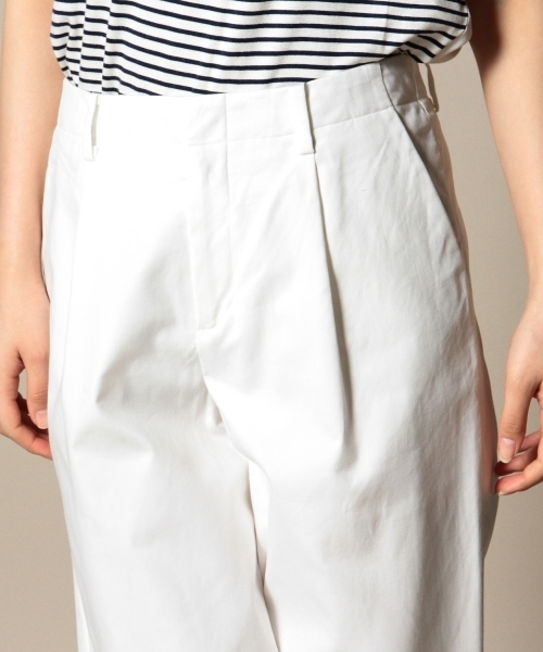BEAUTY&YOUTH UNITED ARROWS（ビューティーアンドユースユナイテッドアローズ）の「BYSF コットンダブルクロス ワイド半端丈パンツ ◆（その他パンツ・レディース・ホワイト/ネイビー・SMALL/MEDIUM）」の6枚目の写真