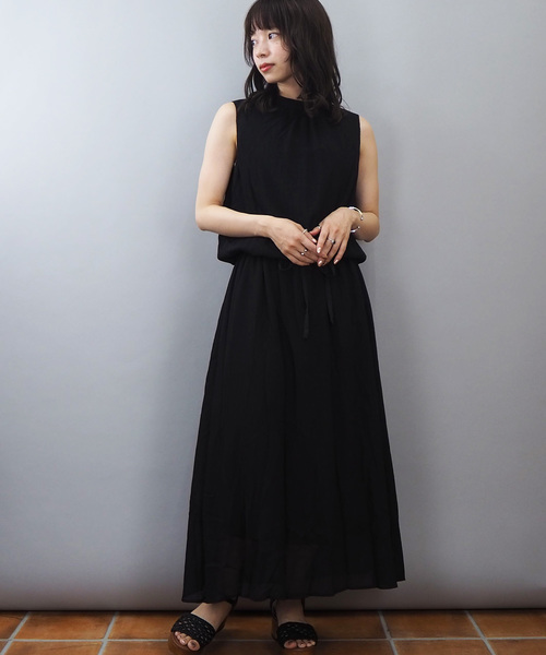 tiptop（ティップトップ）の「無地・花柄ノースリーブハイネックワンピース（ワンピース・レディース・ブラック/ライトグレー/ダークグレー/ブラウン/パープル・FREE）」の2枚目の写真