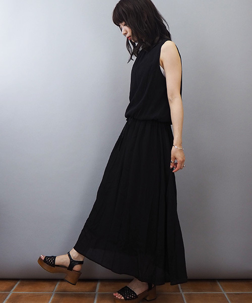 tiptop（ティップトップ）の「無地・花柄ノースリーブハイネックワンピース（ワンピース・レディース・ブラック/ライトグレー/ダークグレー/ブラウン/パープル・FREE）」の7枚目の写真