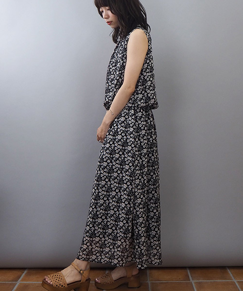 tiptop（ティップトップ）の「無地・花柄ノースリーブハイネックワンピース（ワンピース・レディース・ブラック/ライトグレー/ダークグレー/ブラウン/パープル・FREE）」の13枚目の写真