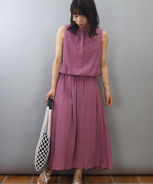 tiptop（ティップトップ）の「無地・花柄ノースリーブハイネックワンピース（ワンピース・レディース・ブラック/ライトグレー/ダークグレー/ブラウン/パープル・FREE）」の18枚目の写真