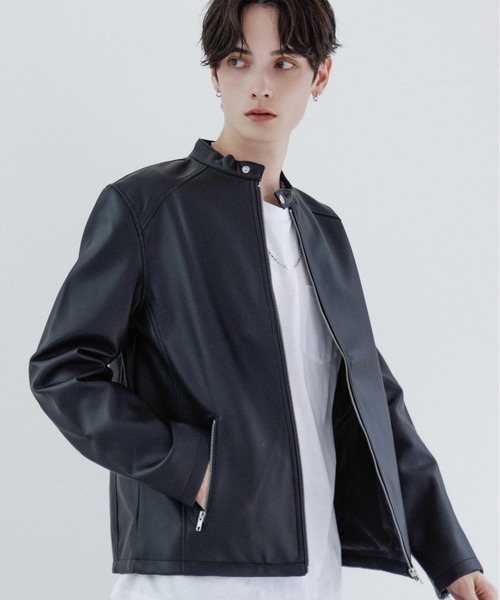 Vicci/ヴィッチ』レザーライクシングルライダースジャケット