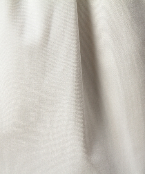 BEAUTY&YOUTH UNITED ARROWS(ビューティーアンドユースユナイテッドアローズ)の「BYMC ウエストギャザー8分丈パンツ/ホワイト ◆(その他パンツ・レディース・ホワイト・SMALL/MEDIUM)」の7枚目の写真