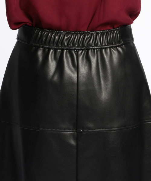 NARACAMICIE（ナラカミーチェ）の「フェイクレザーＡラインスカート（スカート・レディース・ブラウン/ブラック・LARGE/MEDIUM）」の8枚目の写真