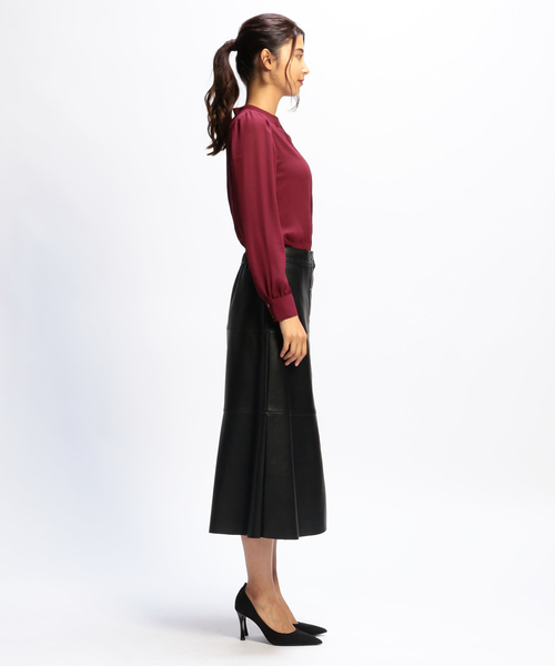 NARACAMICIE（ナラカミーチェ）の「フェイクレザーＡラインスカート（スカート・レディース・ブラウン/ブラック・LARGE/MEDIUM）」の17枚目の写真