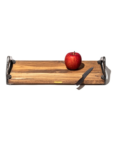 PUEBCO(プエブコ)の「SWING SHAPED CUTTING BOARD(キッチンツール)」|その他
