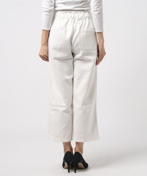 Libra Cue(リブラ キュー)の「Libra デニムRelaxパンツ(デニムパンツ・レディース・ホワイト・SMALL/MEDIUM/LARGE)」の5枚目の写真