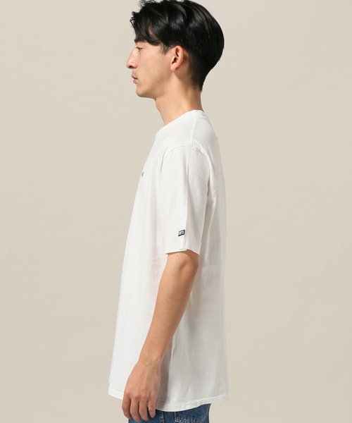 journal standard Furniture （ジャーナルスタンダードファニチャー）の「WESTS EMBROIDERY T-SHIRTS（Tシャツ/カットソー・レディース・ネイビー/レッド・SMALL/MEDIUM/LARGE）」の5枚目の写真