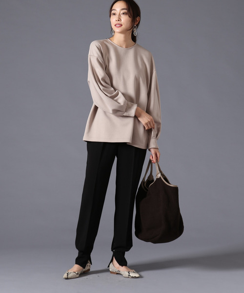 Liesse(リエス)の「ポンチプルオーバー(Tシャツ/カットソー・レディース・ベージュ/ネイビー・FREE)」の5枚目の写真