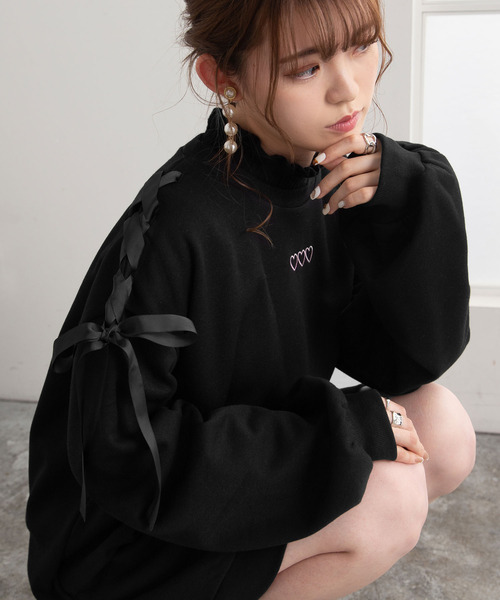 Newlyme（ニューリーミー）の「肩リボンカットワンピース（パーカー・レディース・ブラック/ベージュ/ピンク/ラベンダー・MEDIUM/LARGE）」の6枚目の写真