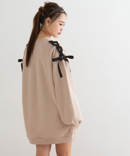 Newlyme（ニューリーミー）の「肩リボンカットワンピース（パーカー・レディース・ブラック/ベージュ/ピンク/ラベンダー・MEDIUM/LARGE）」の9枚目の写真