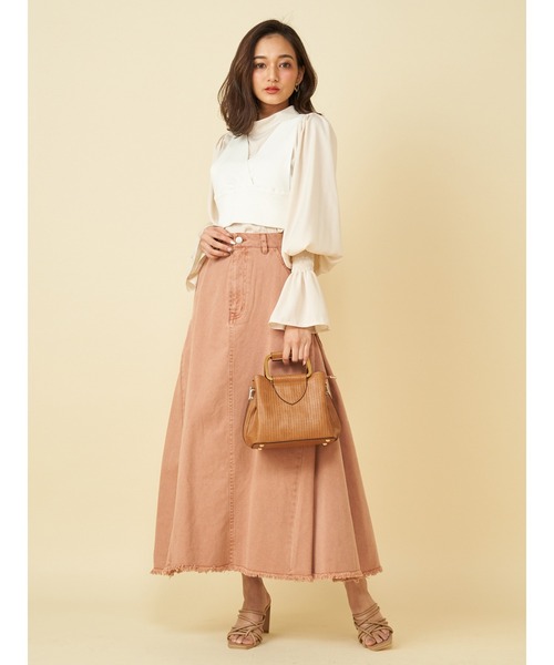 ROYAL PARTY(ロイヤルパーティー)の「サイドタックフレアスカート(スカート・レディース・オレンジ/パープル/ネイビー・MEDIUM/SMALL)」の4枚目の写真